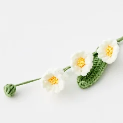 Hot GigiandTom Daffodil Stem Hand Knitted Crochet Flower White
