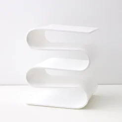 Discount GigiandTom S Bend Acrylic Side Table White
